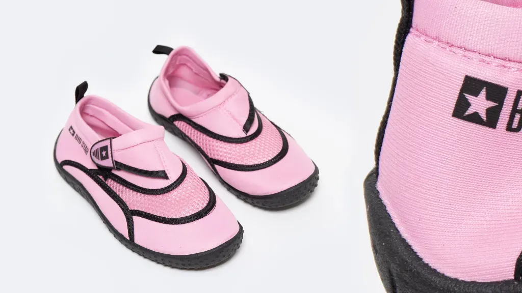 Buty dla dziewczynki